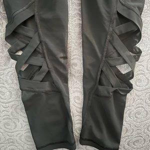 Victoria’s Secret sport leggings